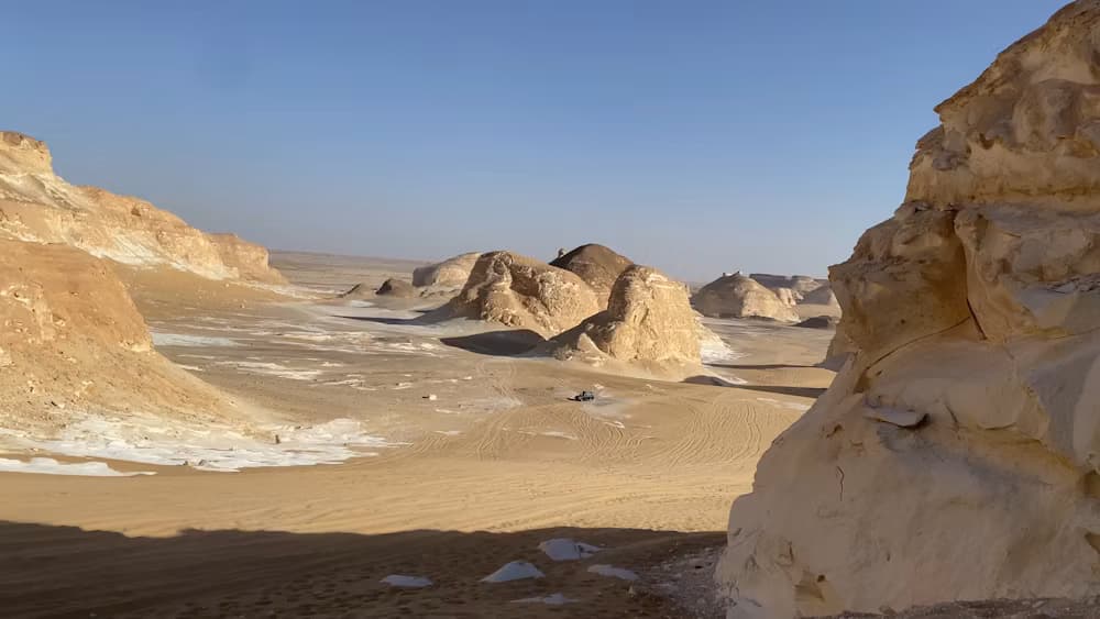 White Desert Tour - Slide 10