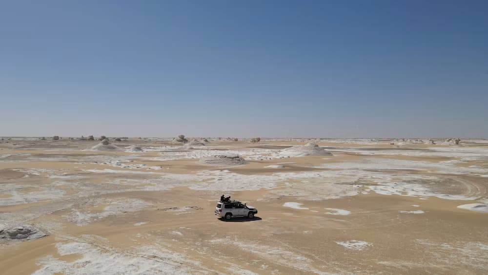 White Desert Tour - Slide 6